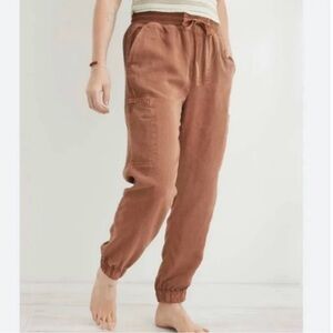 Aerie khaki cargo pants